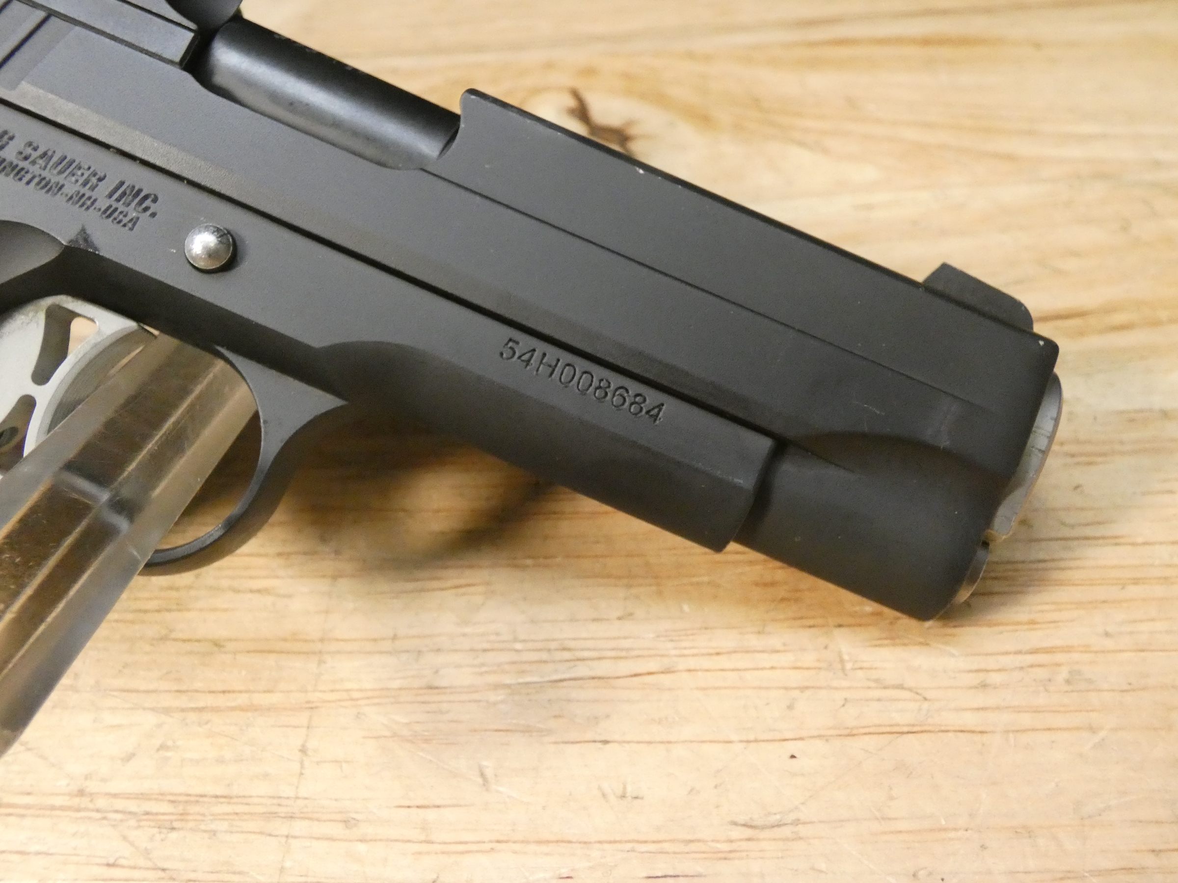 Sig Sauer Model 1911 Nightmare - .45 ACP - w/ Case & Mag! - Fastback-img-14