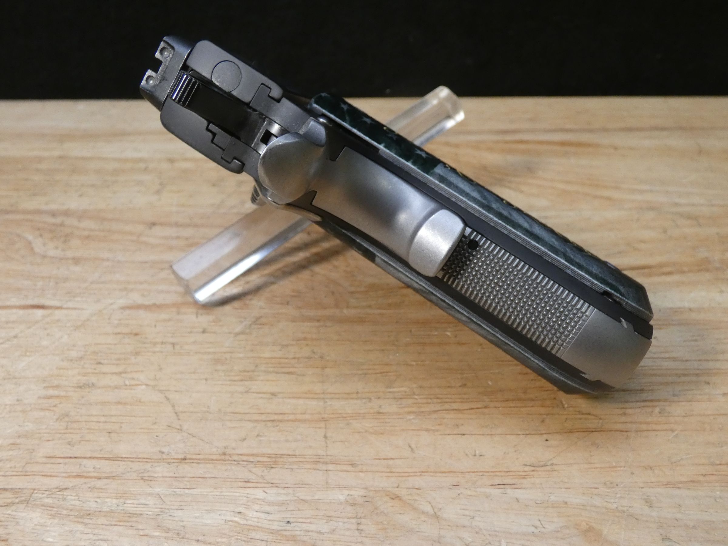 Sig Sauer Model 1911 Nightmare - .45 ACP - w/ Case & Mag! - Fastback-img-15