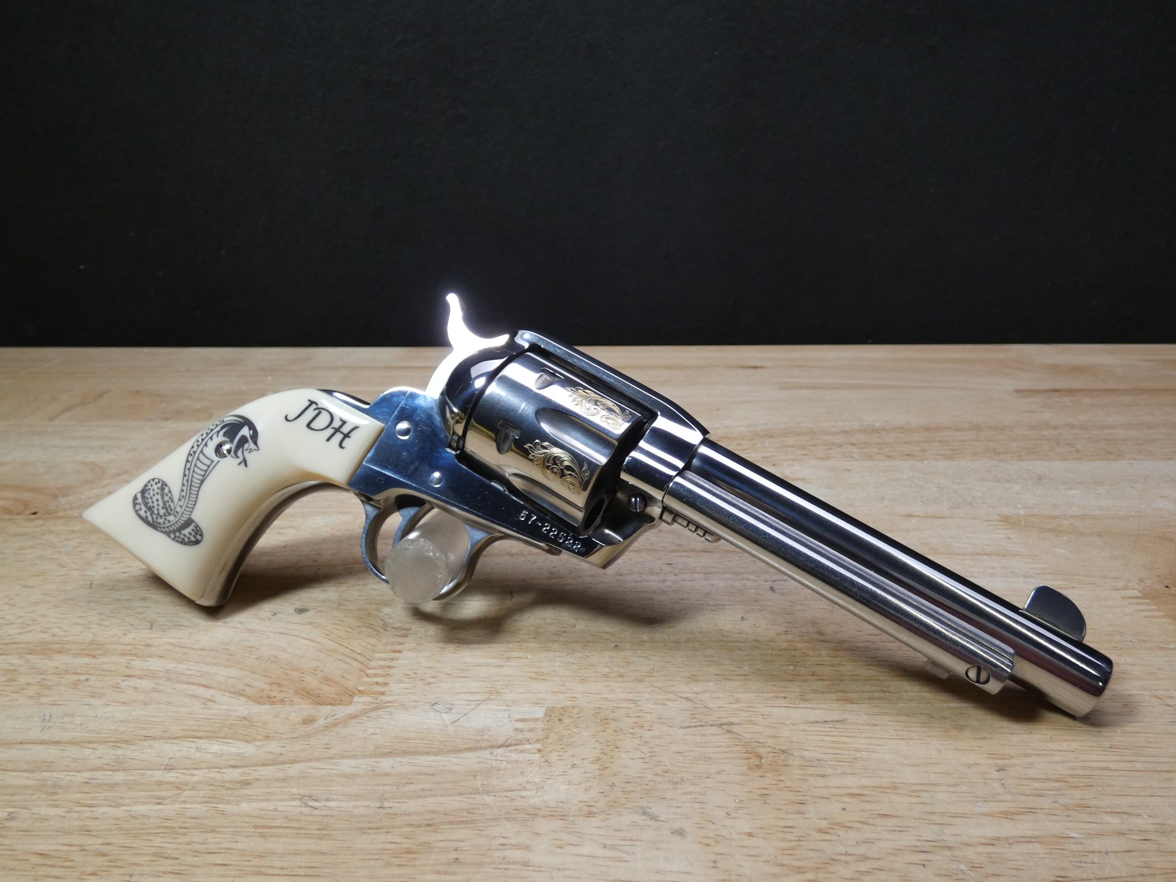 CLEAN Ruger Vaquero Stainless 3 Gun Set - .44 Mag - MFG 1998 - Bisley - C-img-9