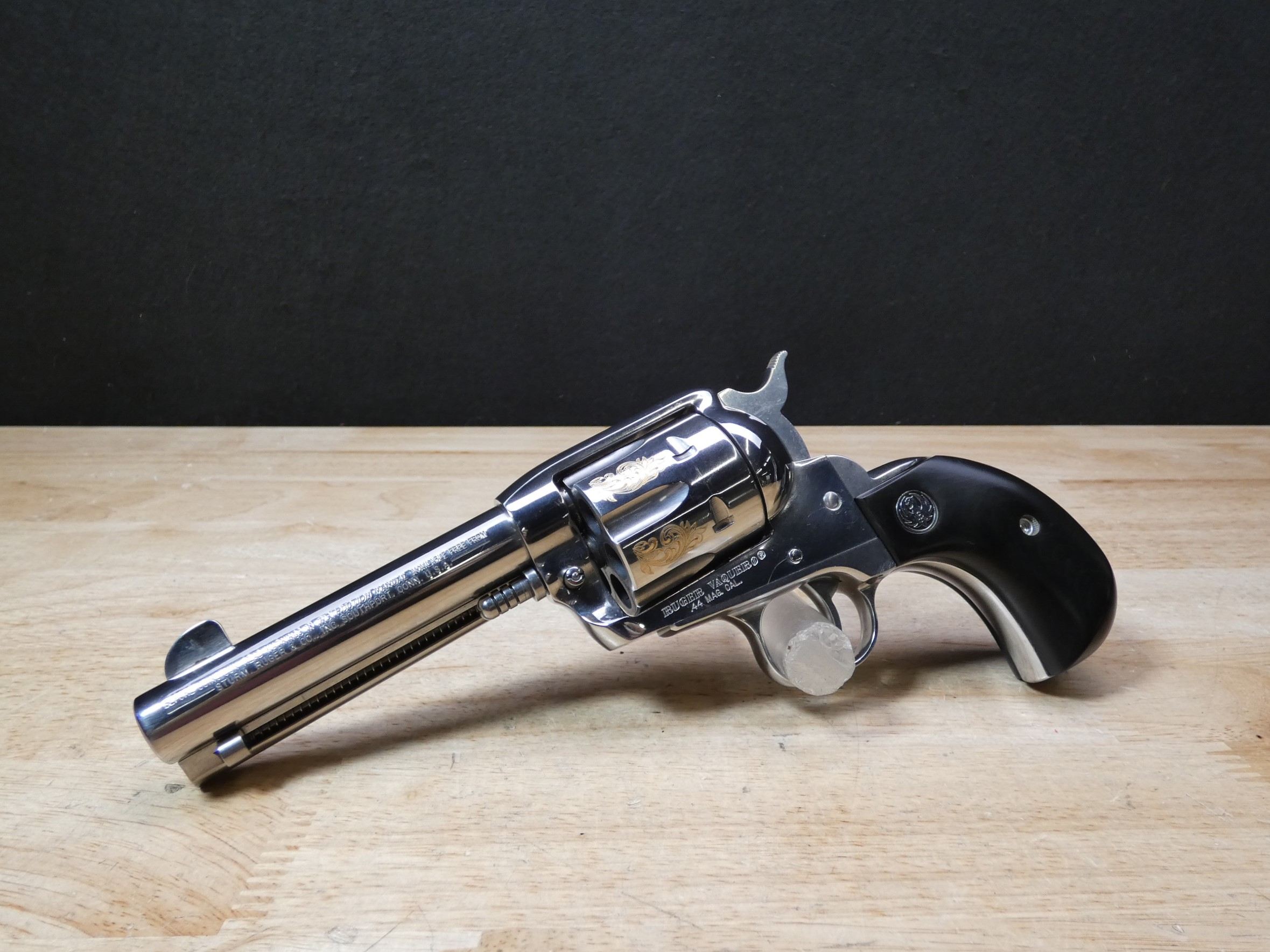 CLEAN Ruger Vaquero Stainless 3 Gun Set - .44 Mag - MFG 1998 - Bisley - C-img-53