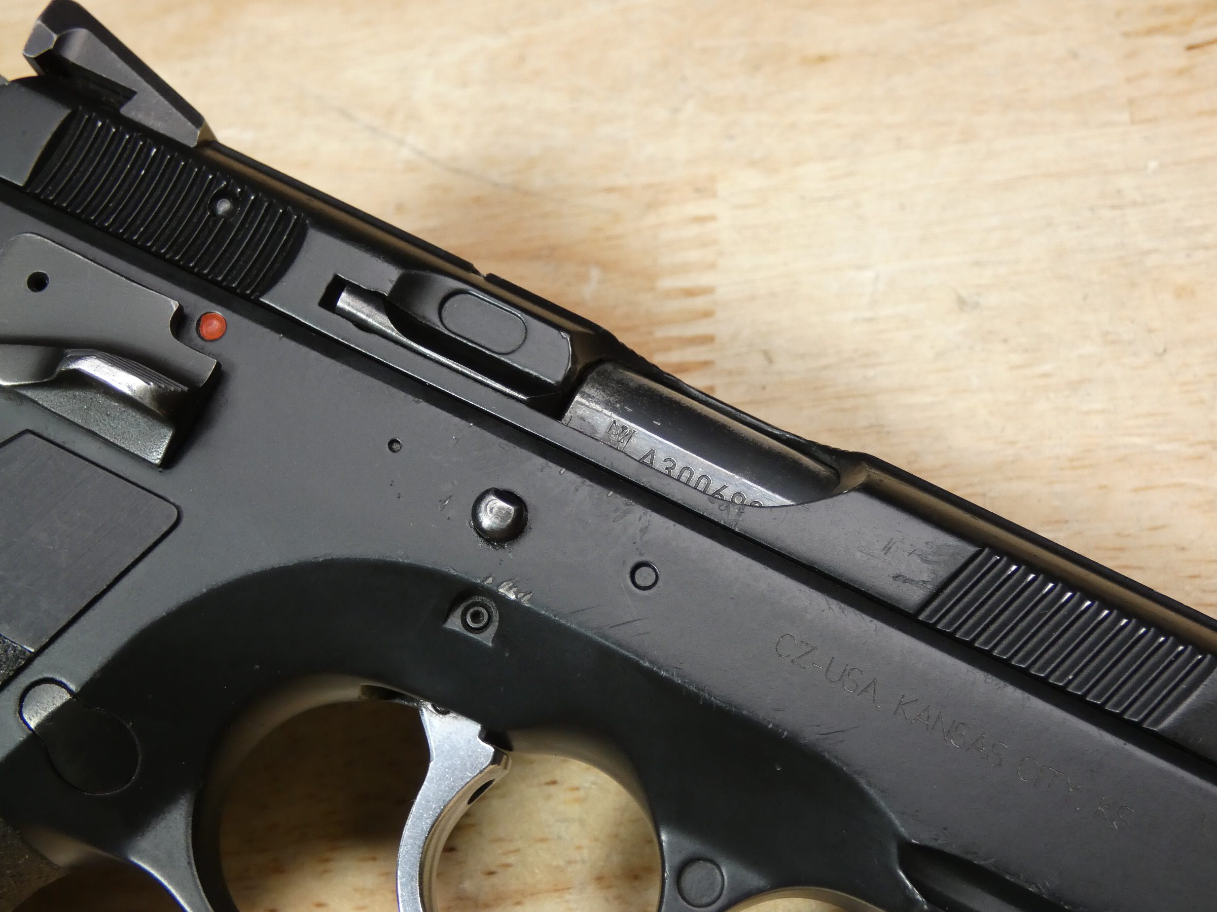 CZ 75 SP-01 - 9mm - CZ75 SP01 w/ 5 Mags - MFG 2007 - DA/SA - C-img-21