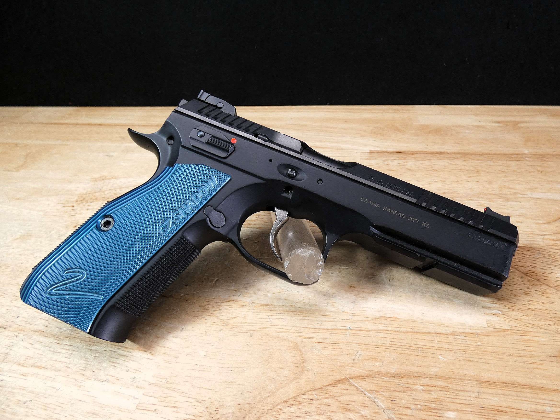 CZ Shadow 2 Blue - 9mm - CZ75 - SA/DA - w/ OG Case & 2 Mags - C-img-13