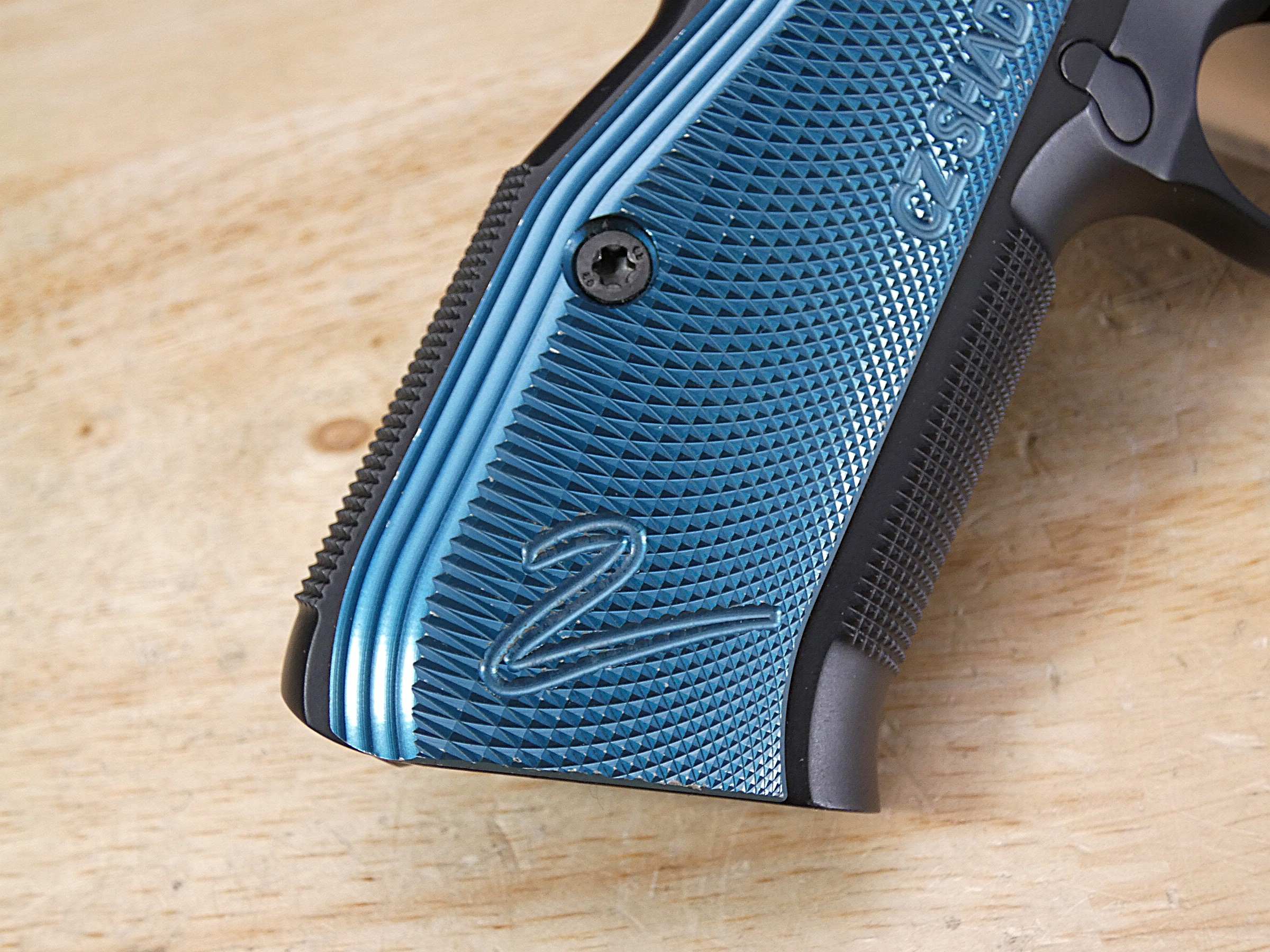 CZ Shadow 2 Blue - 9mm - CZ75 - SA/DA - w/ OG Case & 2 Mags - C-img-14