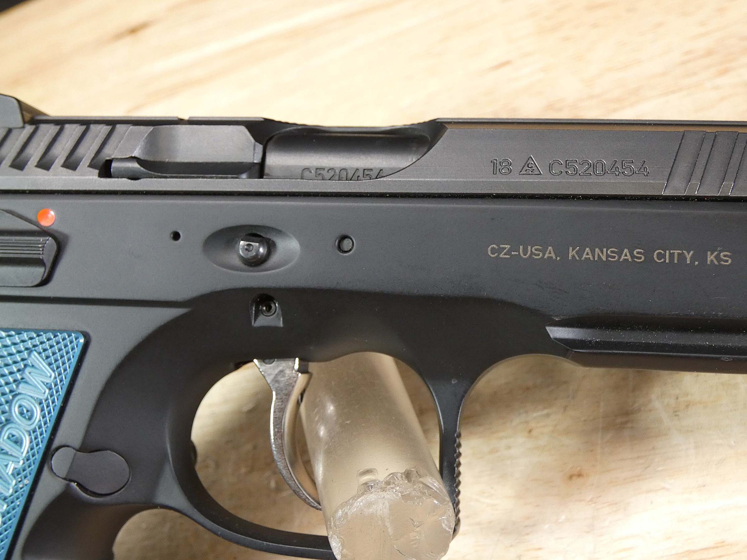 CZ Shadow 2 Blue - 9mm - CZ75 - SA/DA - w/ OG Case & 2 Mags - C-img-17