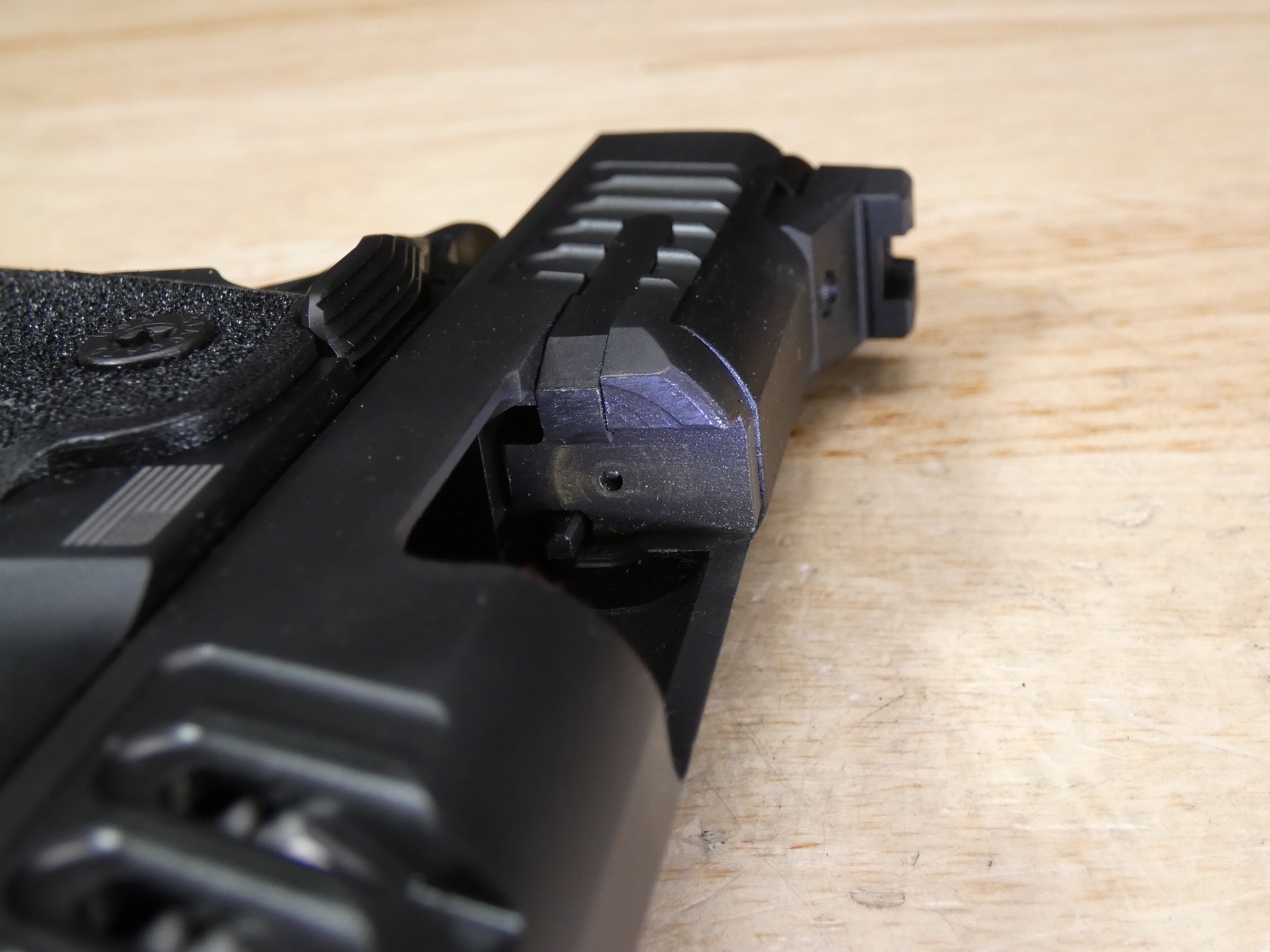 Staccato CS V3 2011 - 9mm - XLNT Optic Ready STI w/ OG Case & 3 Mags - C-img-19