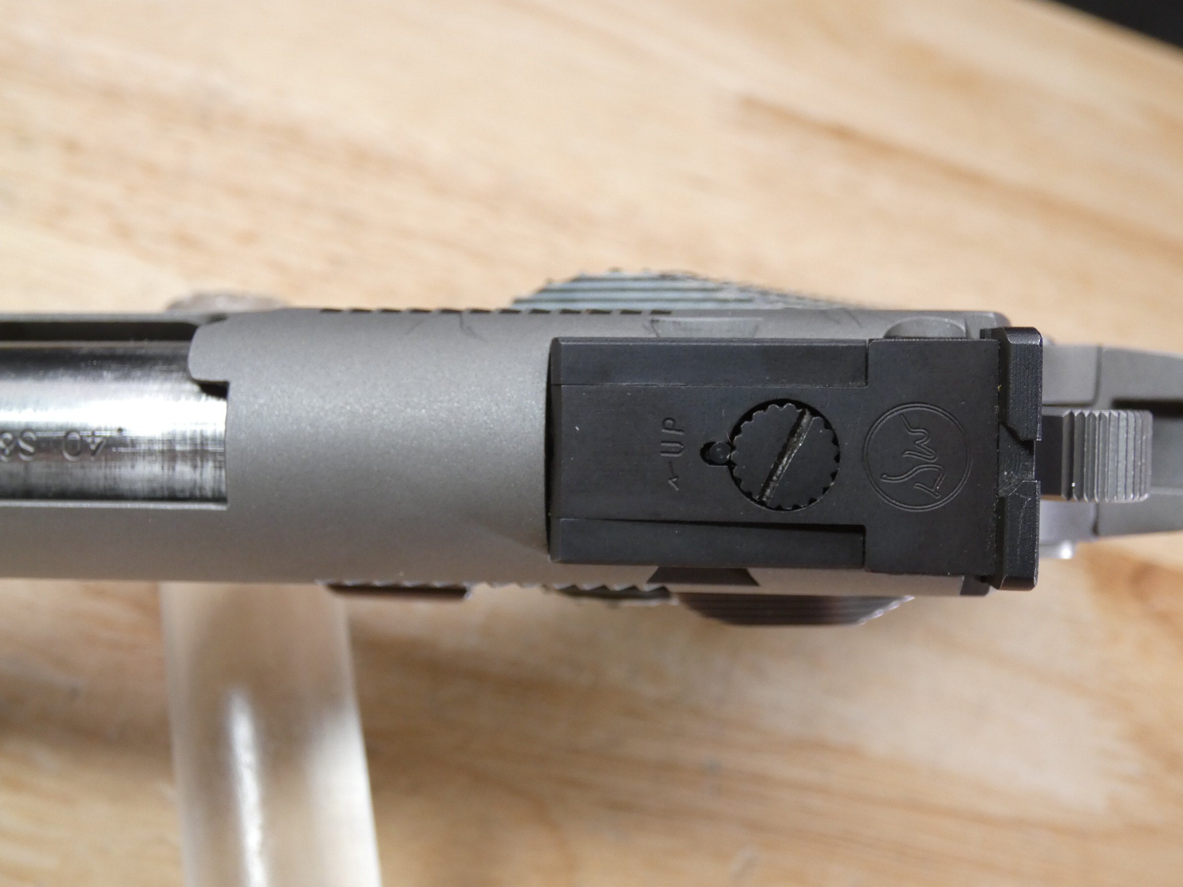 Dan Wesson PM-40 Stainless 1911 - .40 S&W - Pointman PM40 - C-img-7