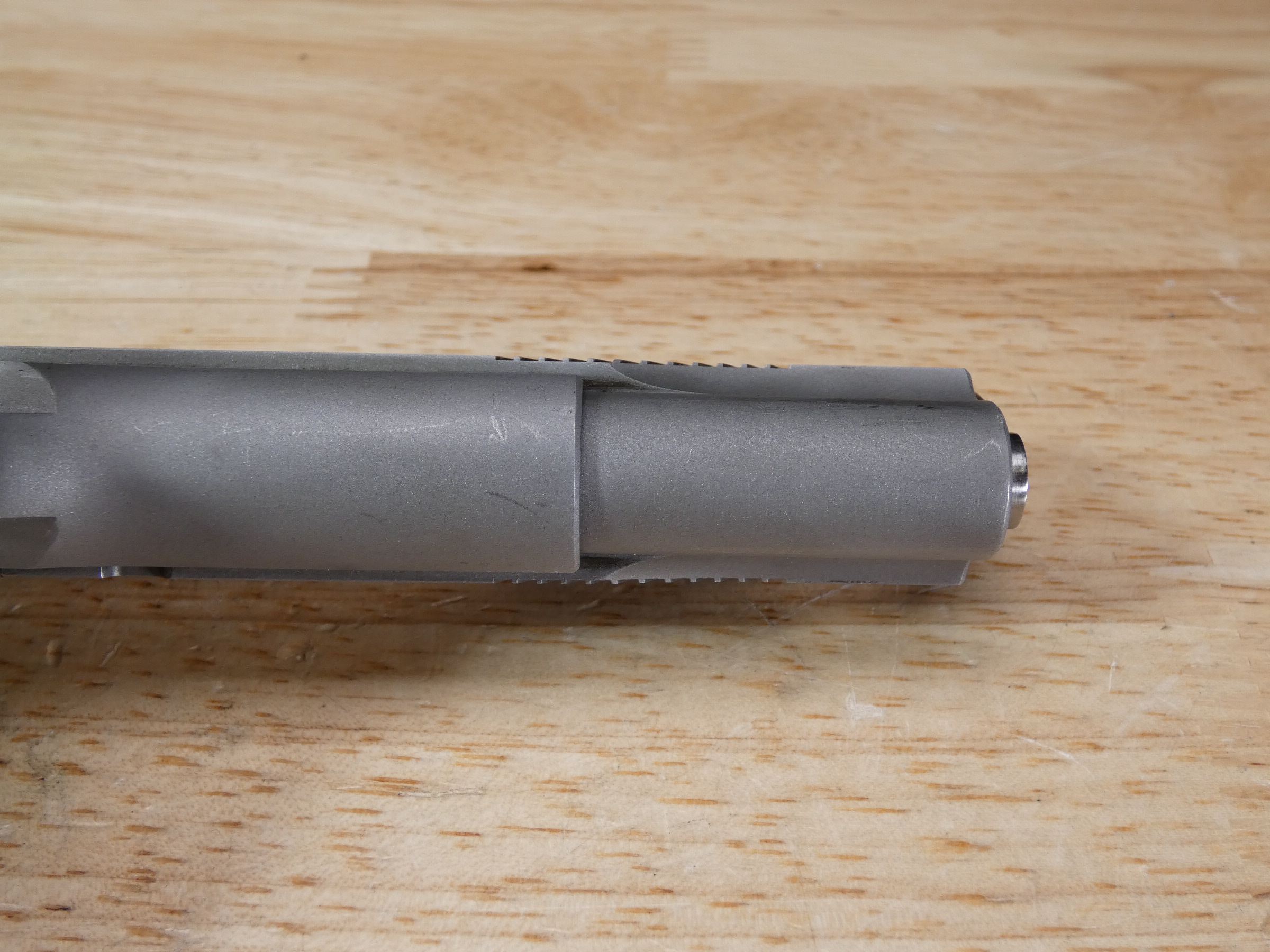 Dan Wesson PM-40 Stainless 1911 - .40 S&W - Pointman PM40 - C-img-15