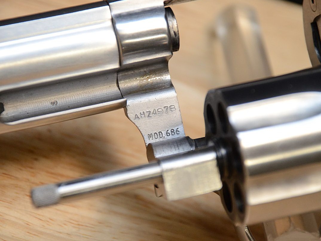 Smith & Wesson 686 - .357 Mag - Pre-Lock - S&W No Dash - SS - 6 IN - C-img-27