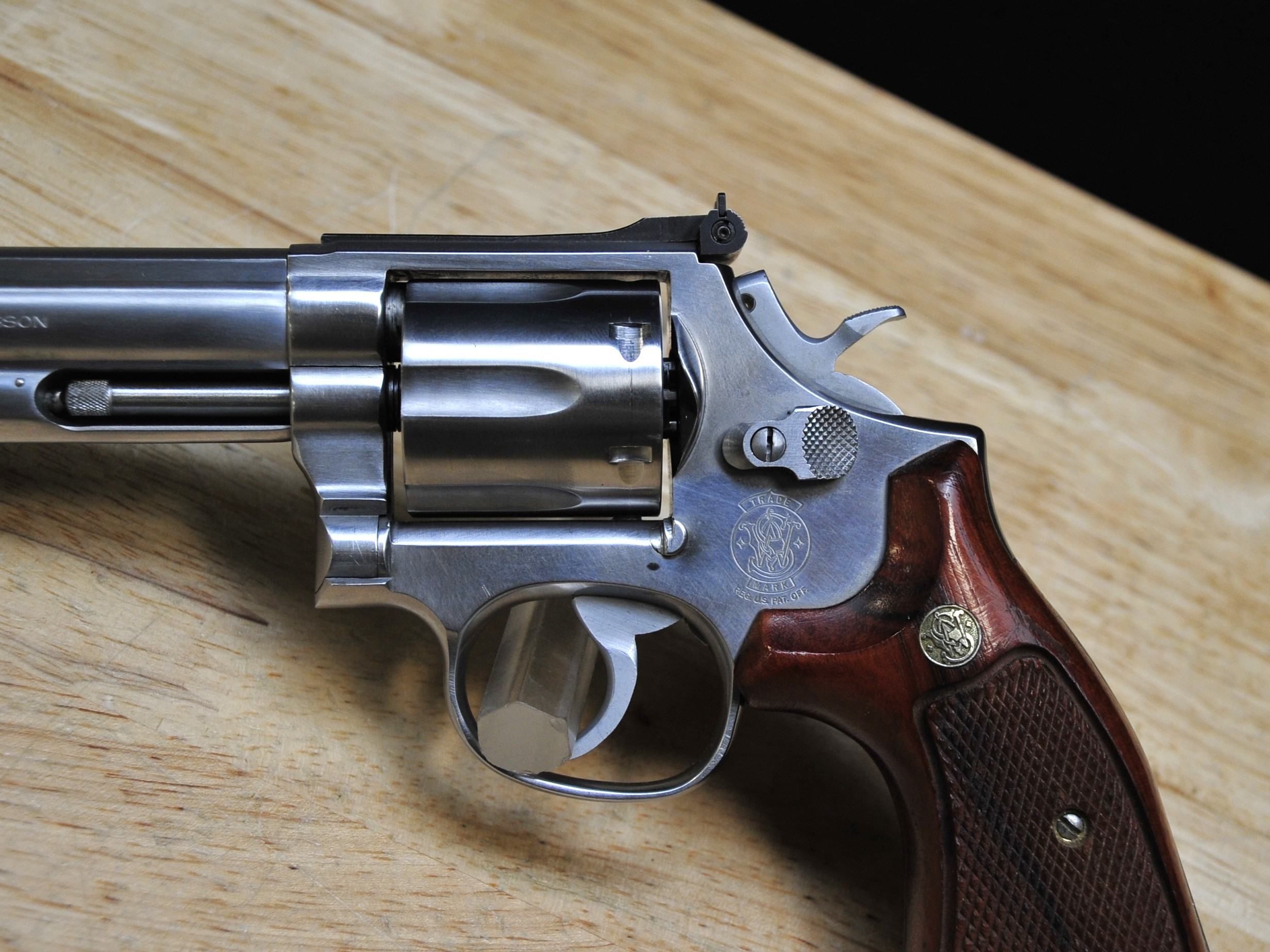 Smith & Wesson 686 - .357 Mag - Pre-Lock - S&W No Dash - SS - 6 IN - C-img-3