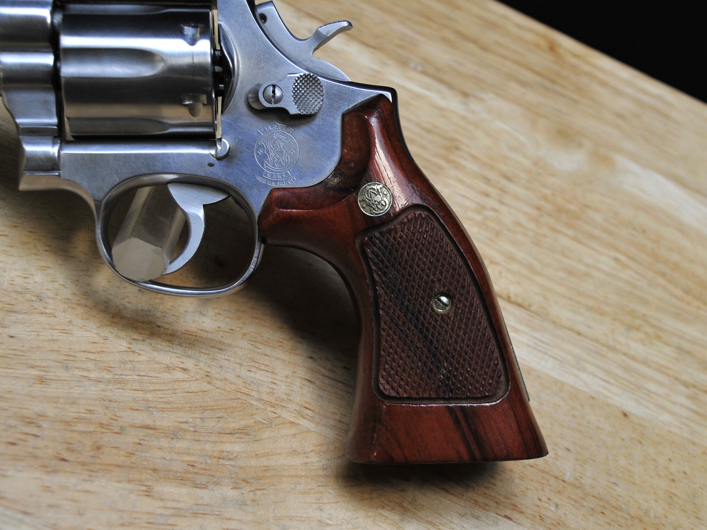 Smith & Wesson 686 - .357 Mag - Pre-Lock - S&W No Dash - SS - 6 IN - C-img-4
