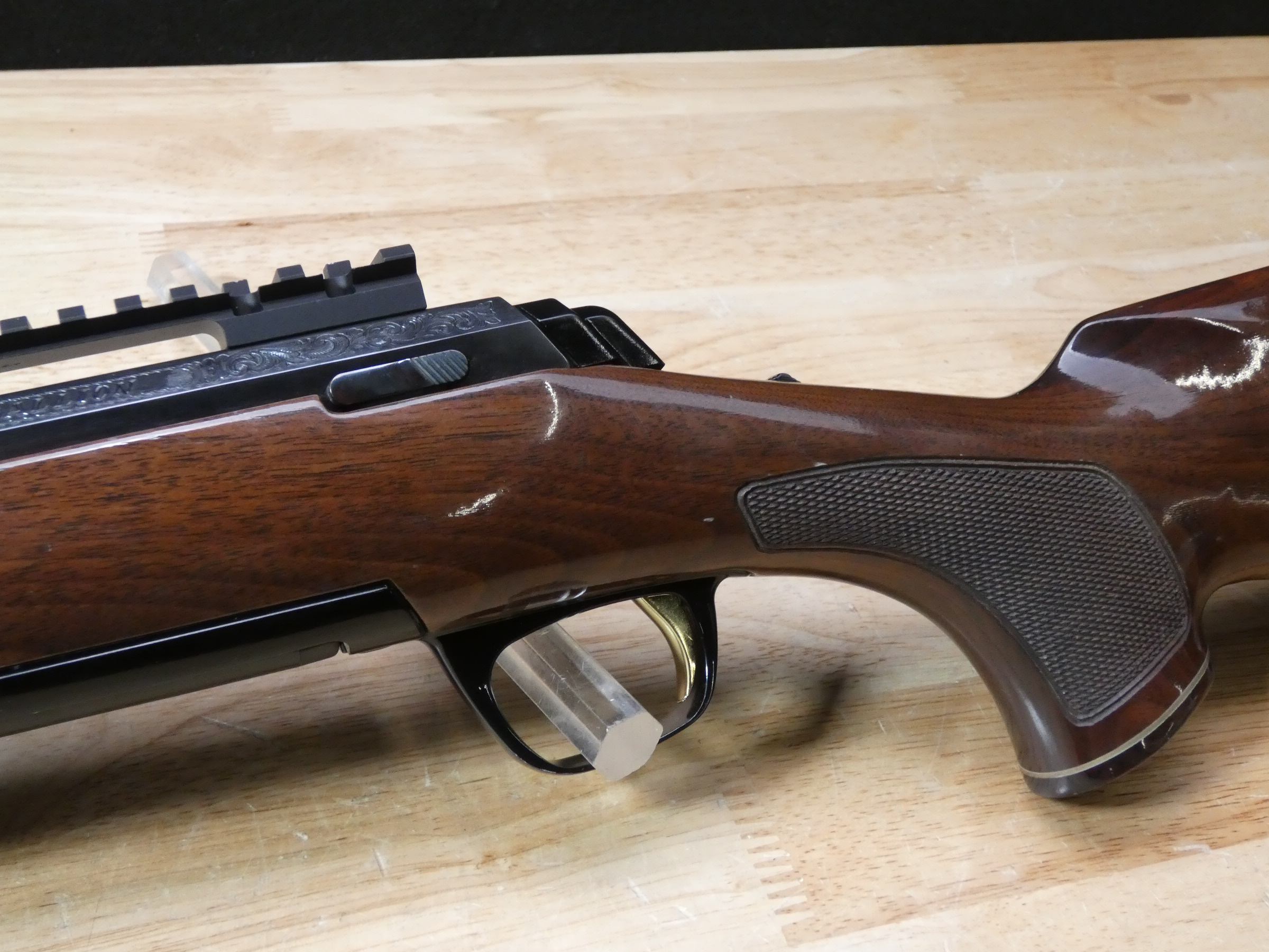Browning X-Bolt Medallion - .300 Win Mag - MFG 2021 - XBolt - C-img-8