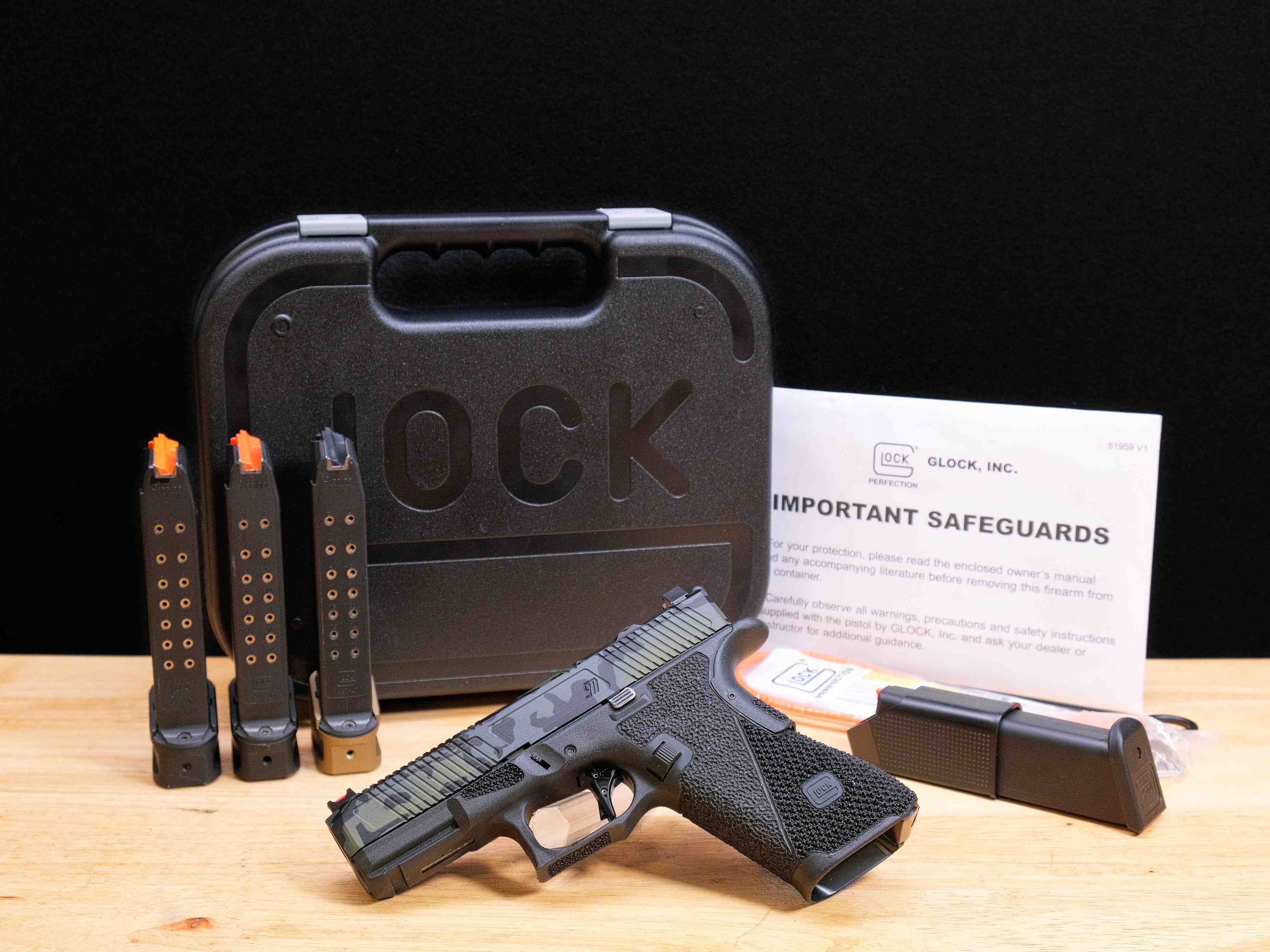 Custom Glock 45 Gen 5 - 9mm - OG Case & 4 Mags - G45 Gen5 - Agency - C-img-1