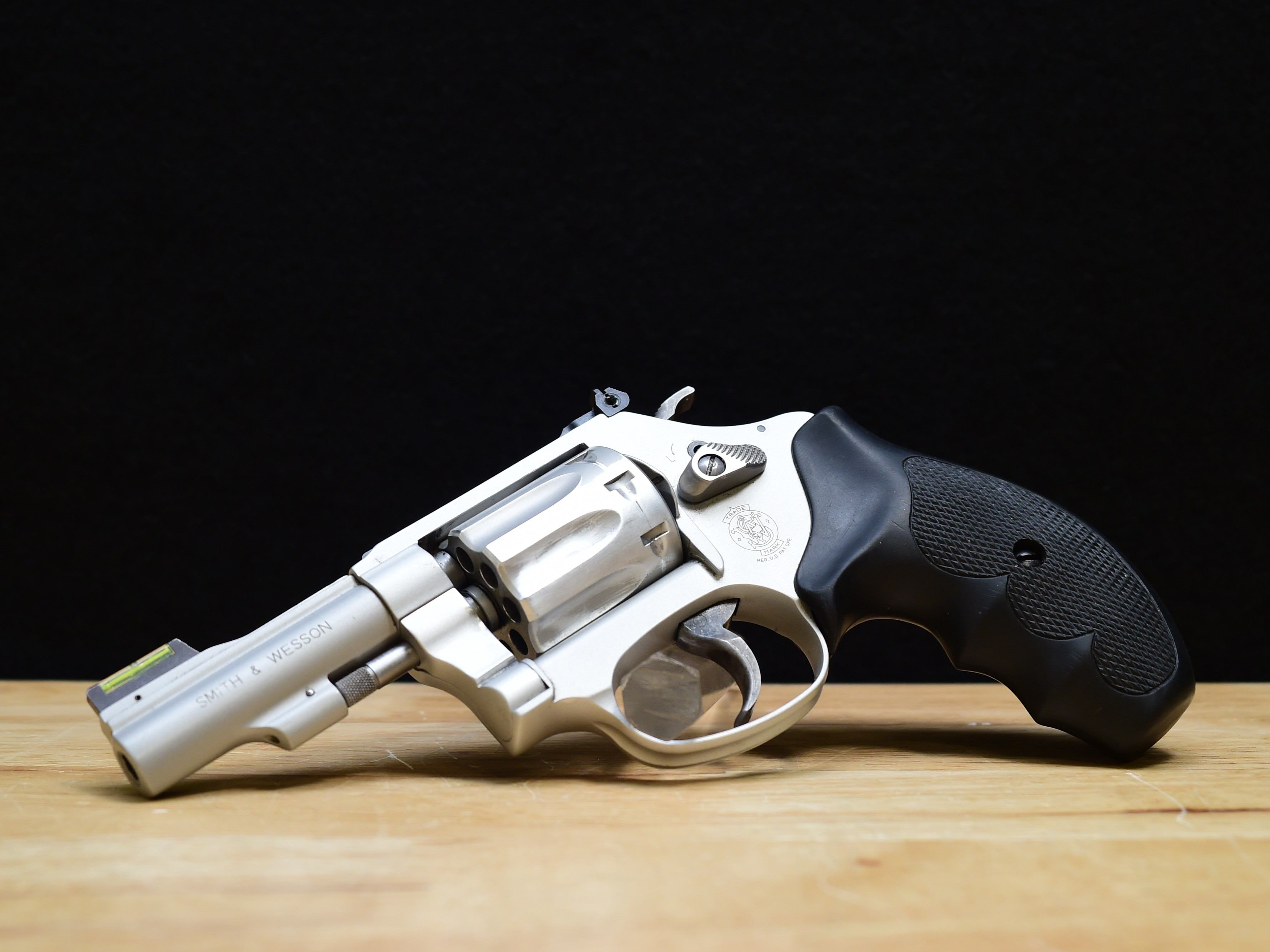 Smith & Wesson Model 317-3 AirLite - .22 LR - S&W 317 - C-img-1