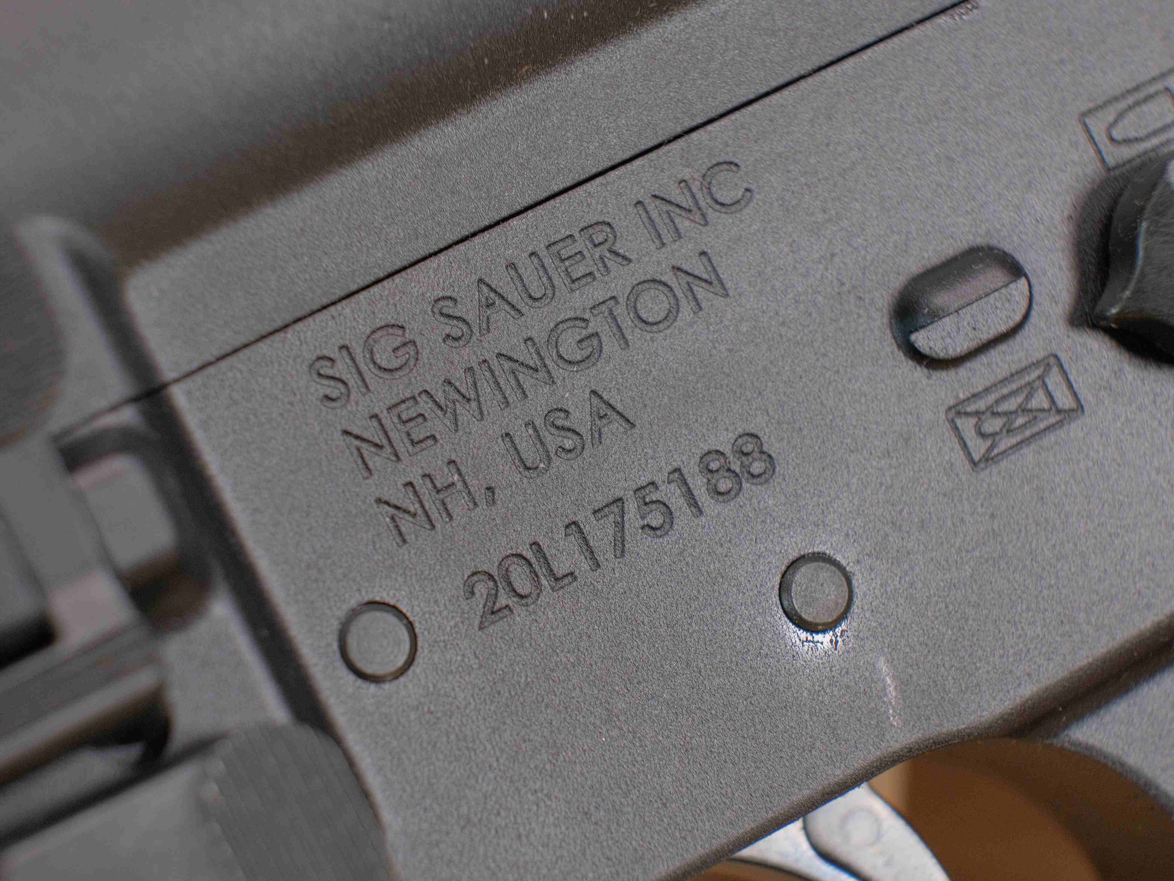 Sig Sauer M400 Tread AR15 - 5.56 NATO - w/ Romeo Red Dot & Magnifier - C-img-46