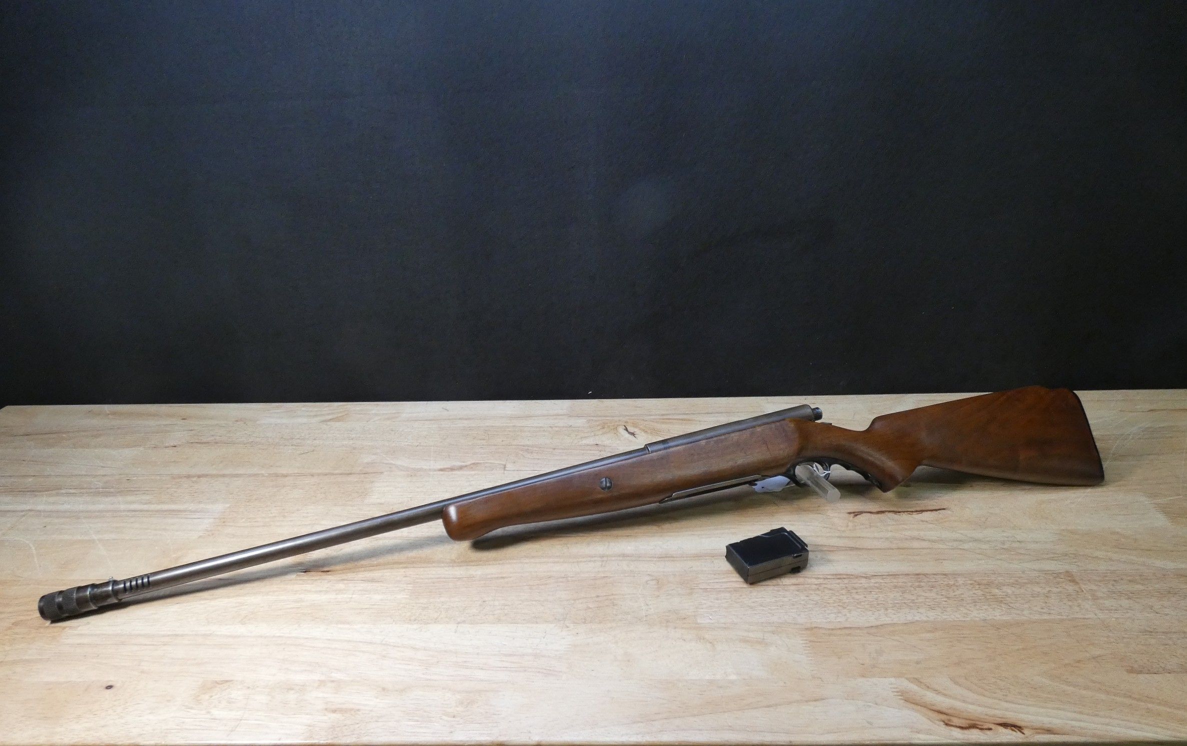 Mossberg Model 185K-A - 20 Gauge - w/ Mag - Poly Choke - Bolt Action 185KA-img-1