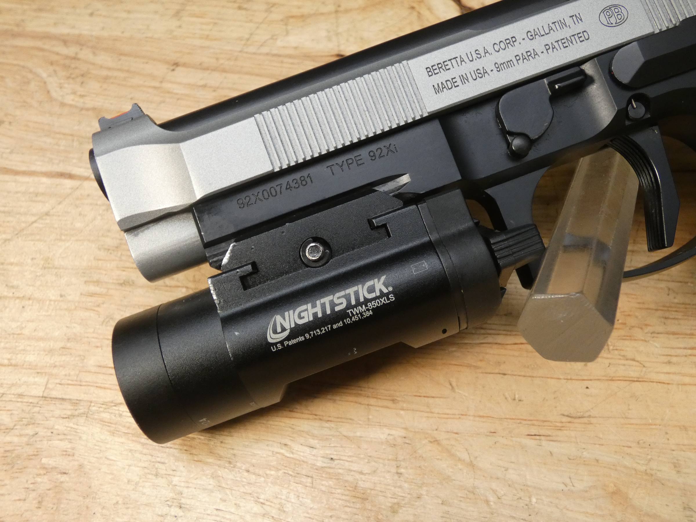 Beretta 92XI SAO - 9mm - MFG 2023 - w/ Mag & Weapon Light - 92 XI - M9-img-4