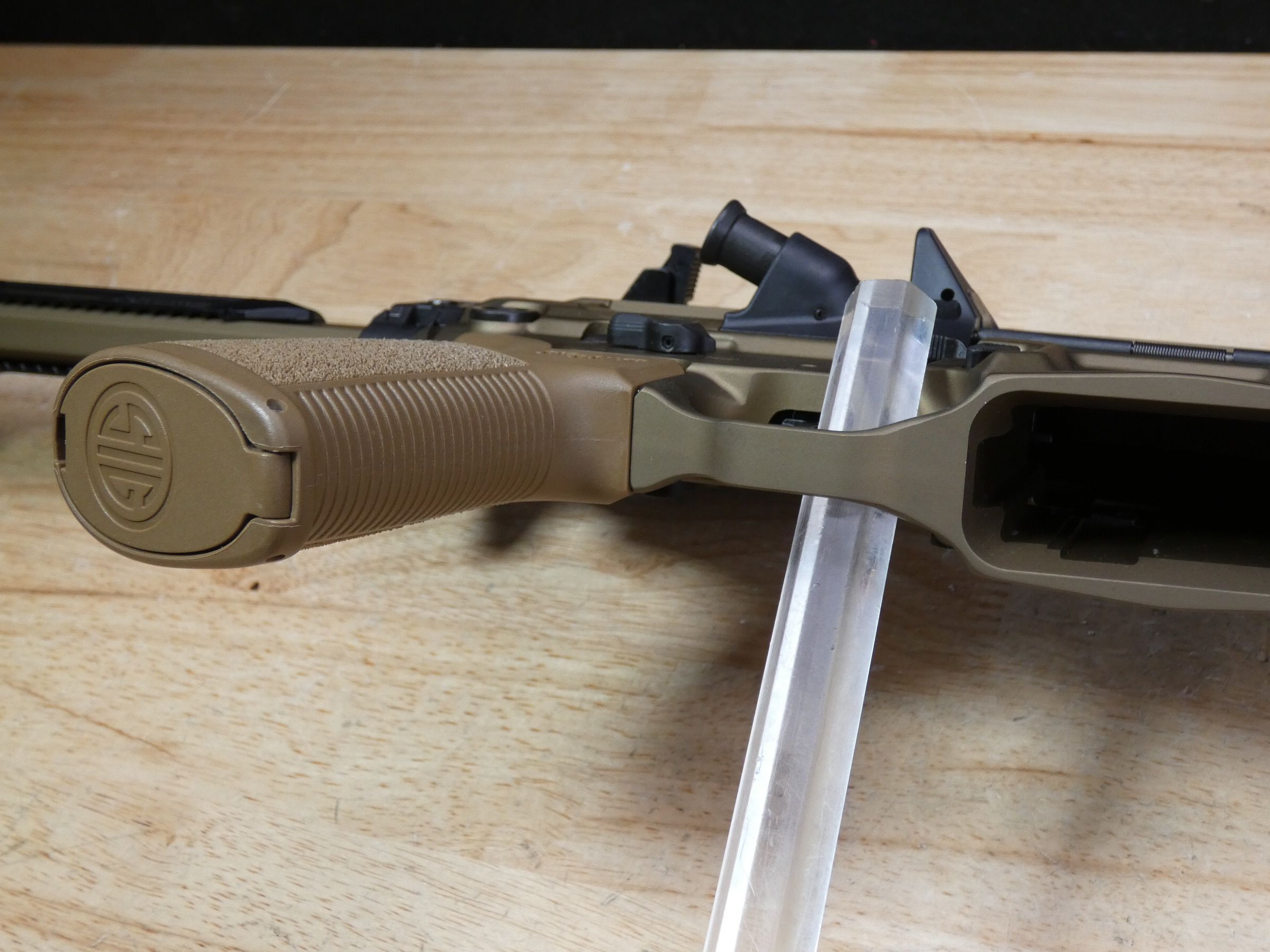 Sig Sauer MCX Spear LT - 5.56 NATO - XLNT - Magazine - Coyote Tan / FDE - C-img-22