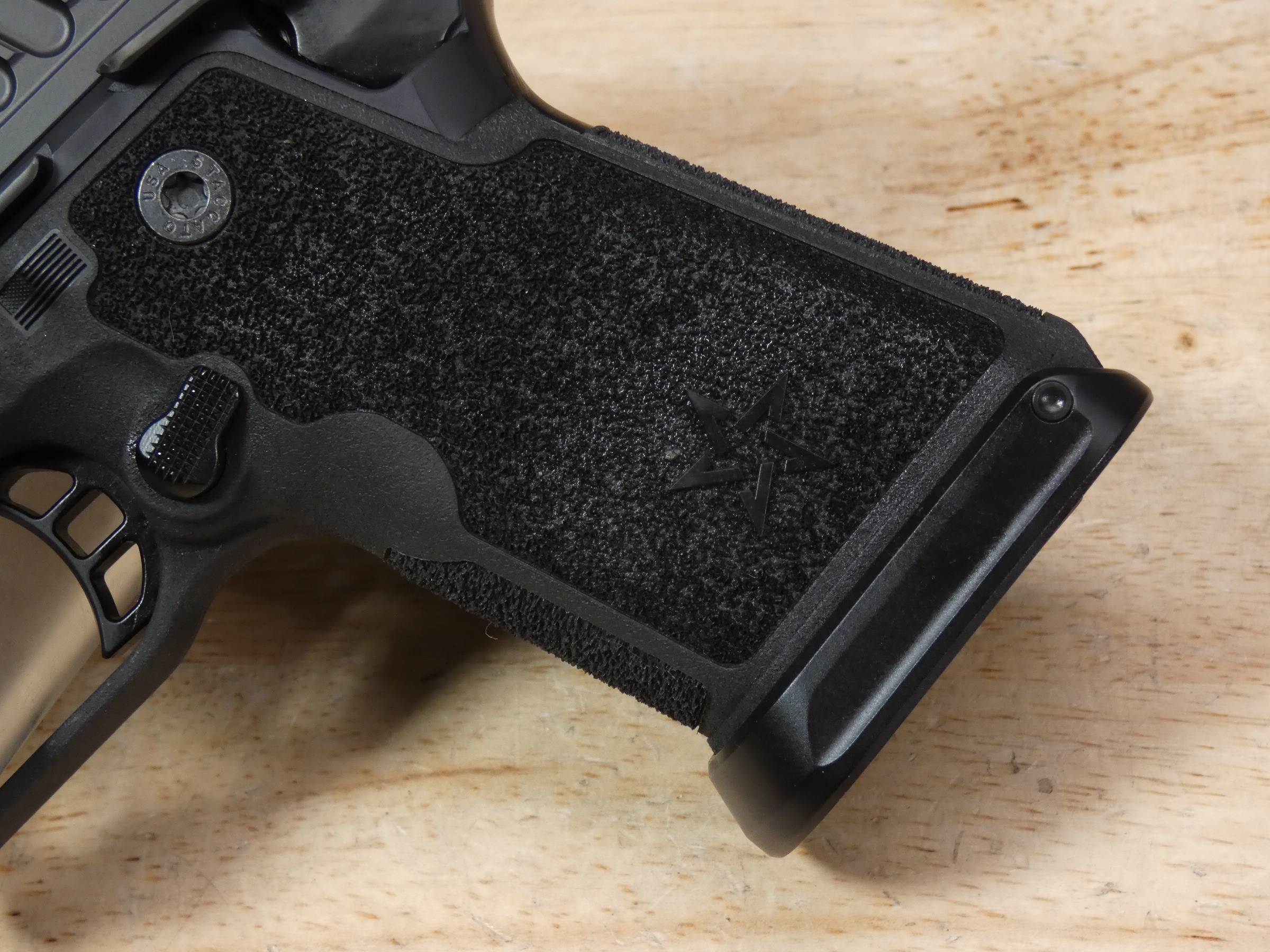 Staccato HD C4X 2011 - 9mm - DLC Compensated - Holosun HS507C + Mags - C -img-6