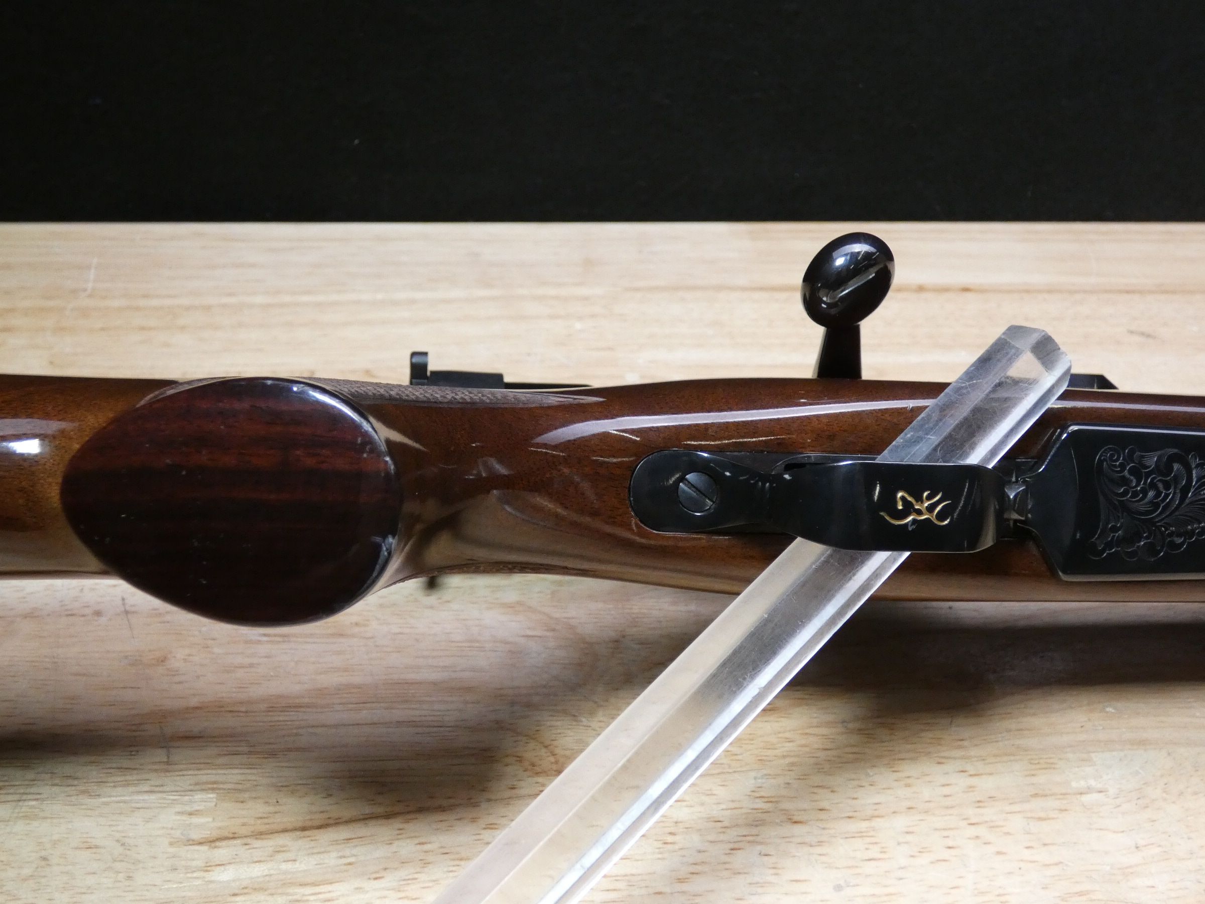 Browning A-Bolt Medallion - .375 H&H Magnum - MFG 1999 - w/ Riflescope - C-img-32