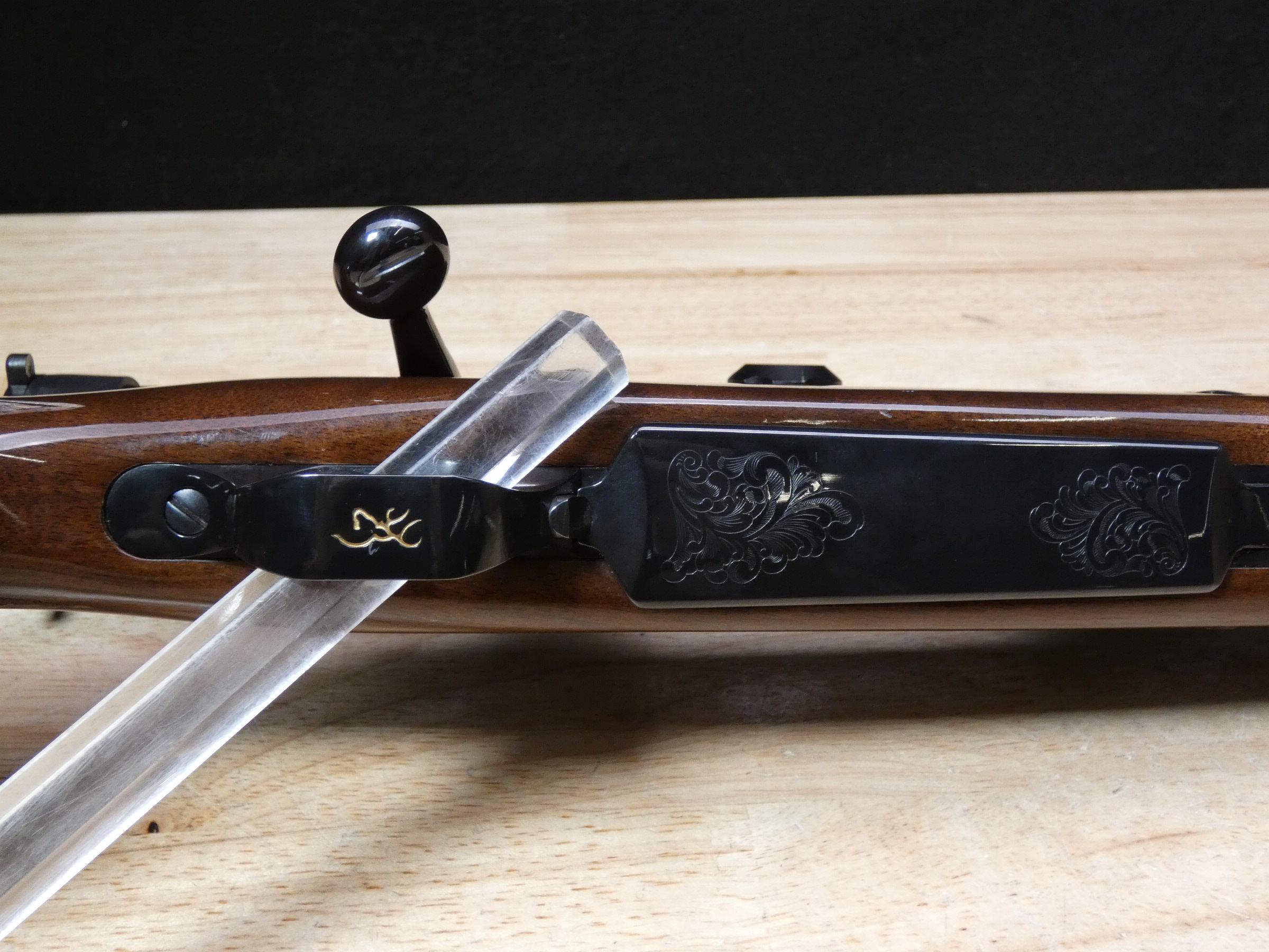 Browning A-Bolt Medallion - .375 H&H Magnum - MFG 1999 - w/ Riflescope - C-img-33