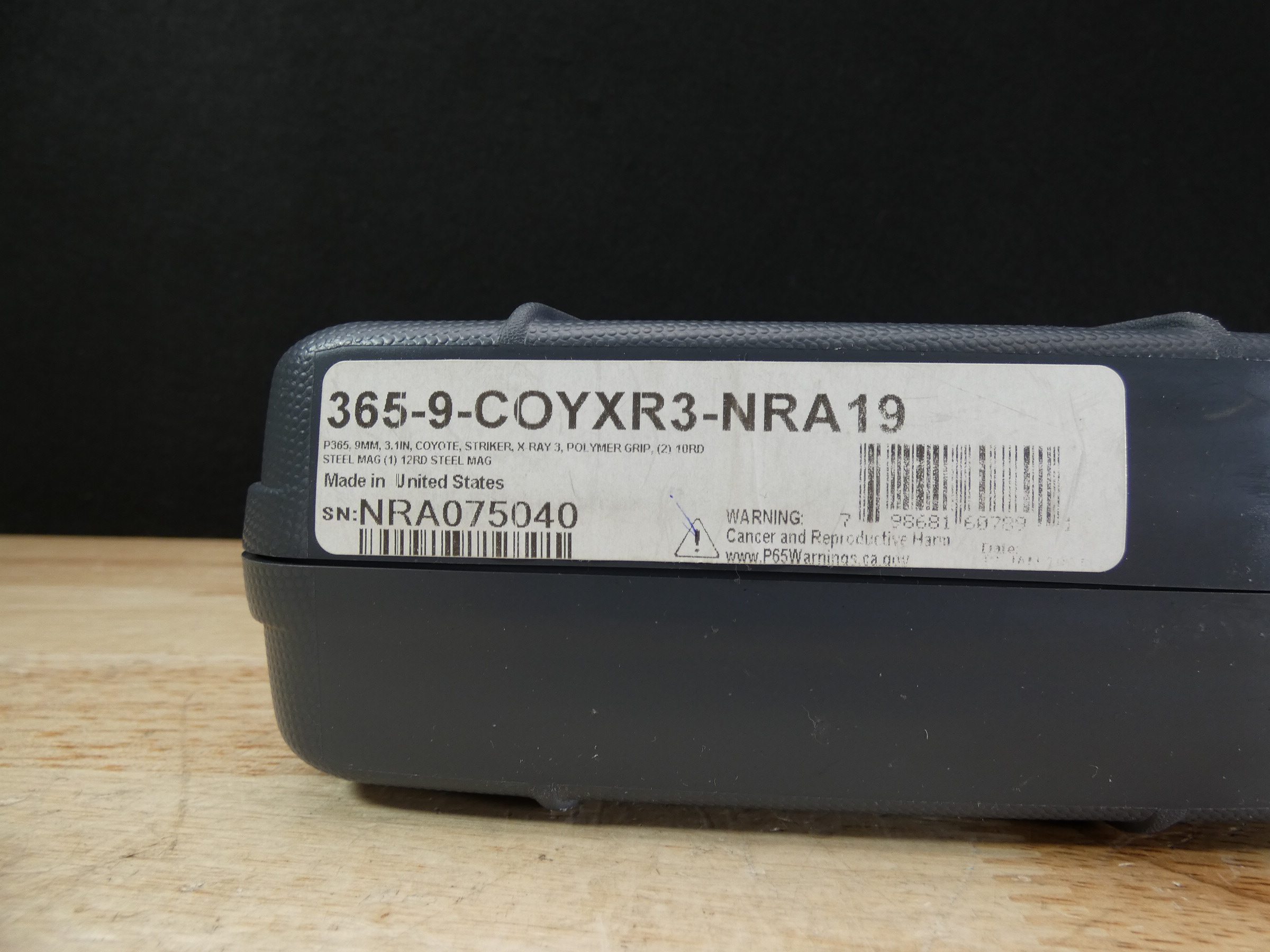 Sig Sauer P365 FDE - 9mm - Coyote - w/ Hard Case & Extras! - C-img-23