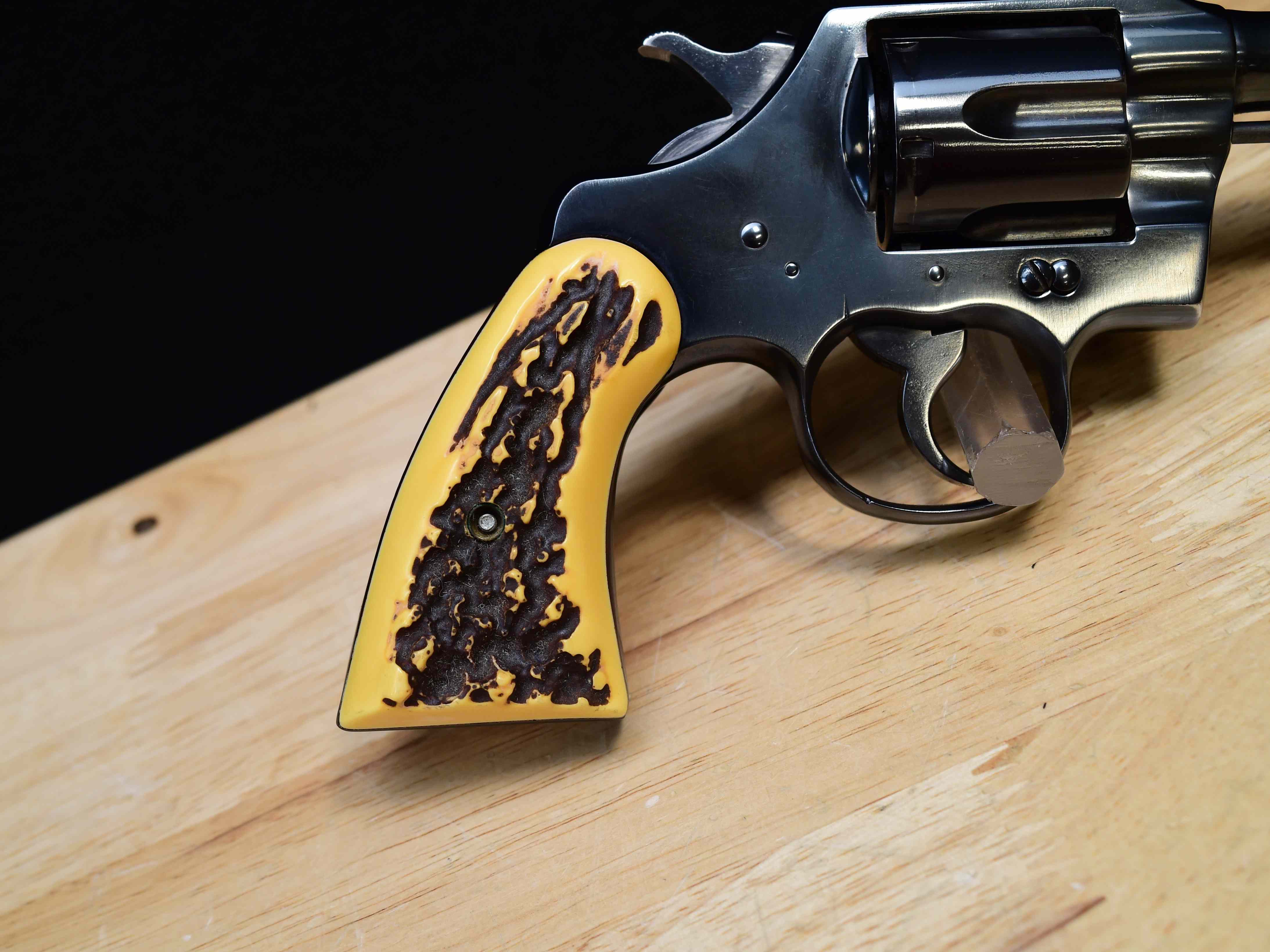 Colt Army Special Double Action Revolver - .32-20 WCF - MFG 1911 - NICE - C-img-13